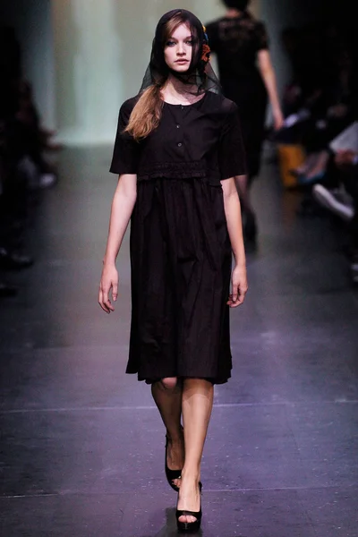 Look 49